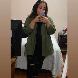 Meet your Posher, Fernanda